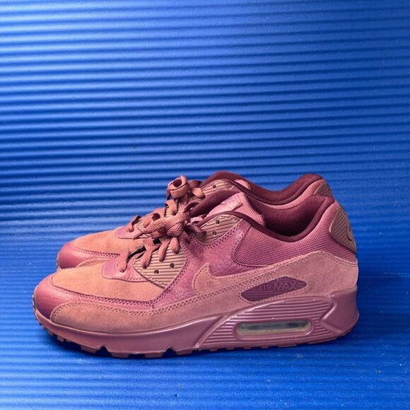 Size 8.5- Men’s Nike Air Max 90 Premium “Vintage Wine” 700155-601 Running RARE - Picture 2 of 8